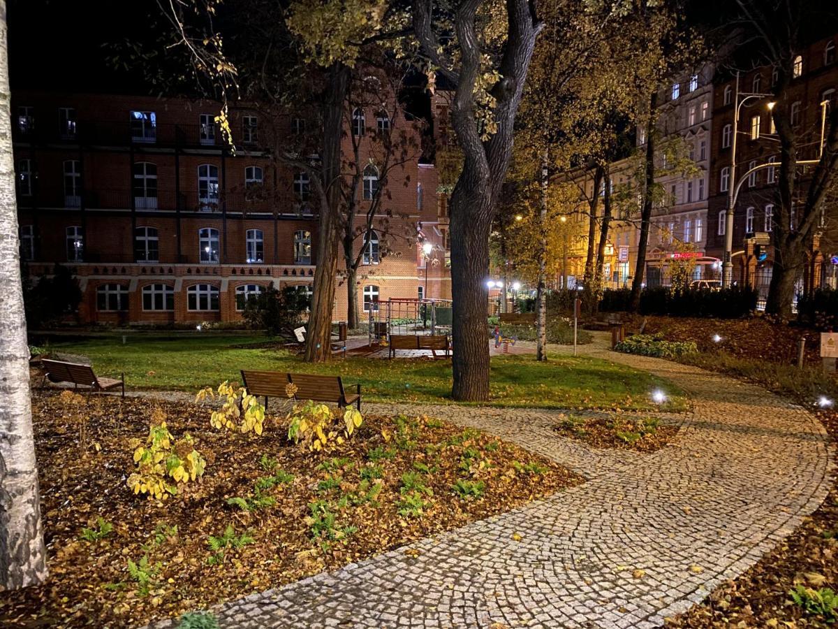 Brick House - Apartament Zoska Wrocław Eksteriør bilde